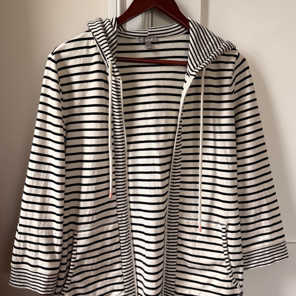 Talbots Women’s hoodie XS
